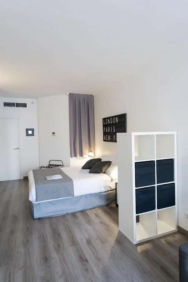***  Aparthotel Atenea Calabria Barcelona Spain