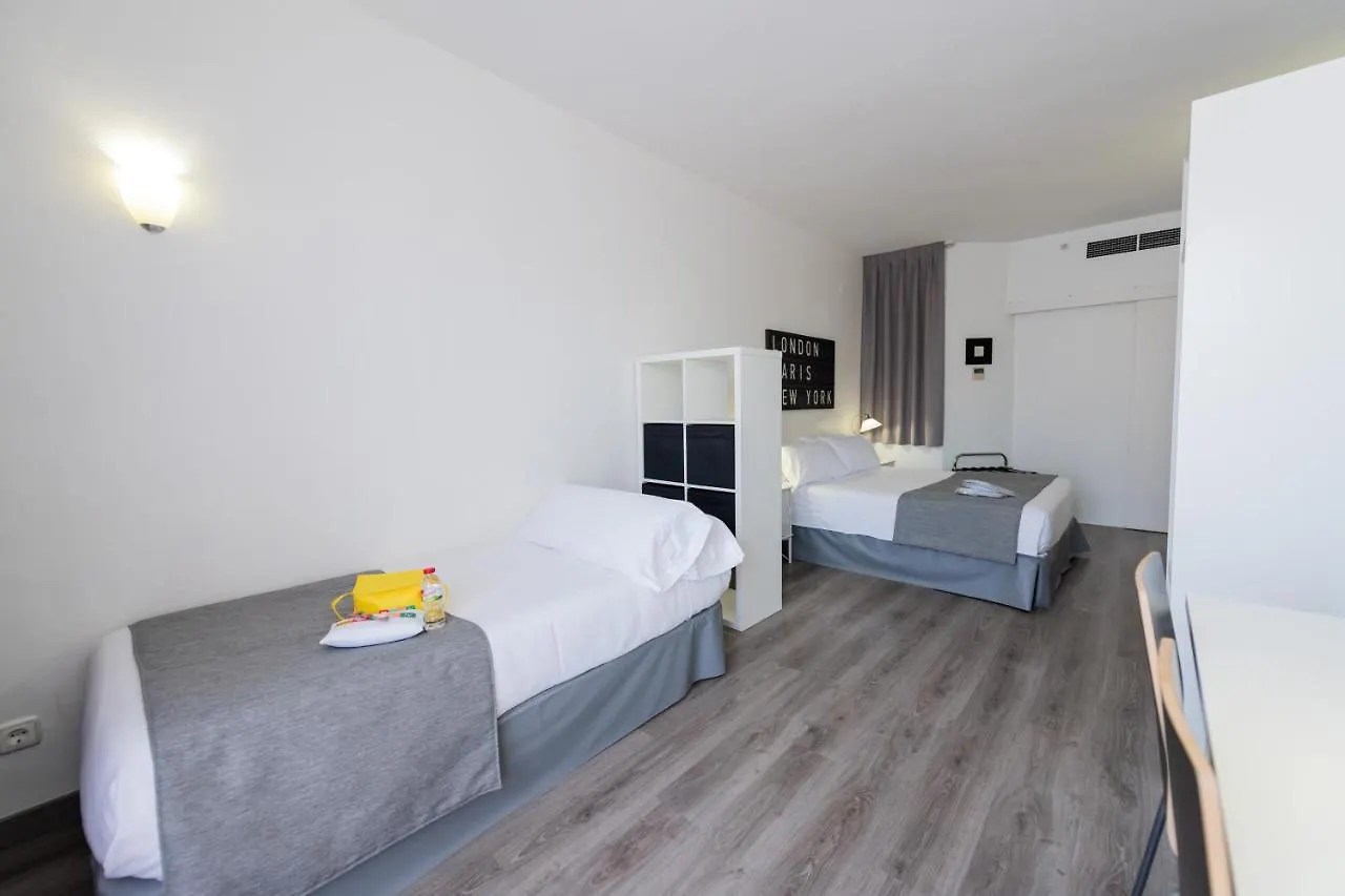 Aparthotel Atenea Calabria Barcelona Spanien
